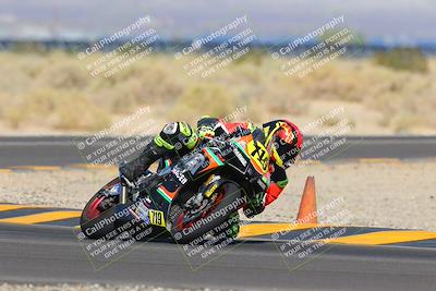 media/Sep-25-2022-CVMA (Sun) [[ee08ed6642]]/Race 6 Amateur Supersport Open/